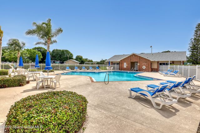 1018 S Fork Circle, Melbourne, FL 32901