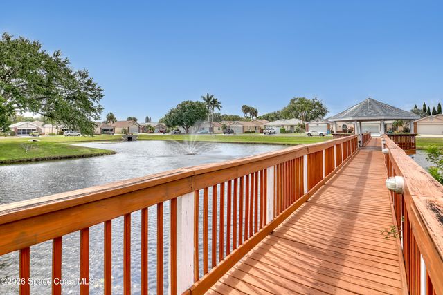 1018 S Fork Circle, Melbourne, FL 32901