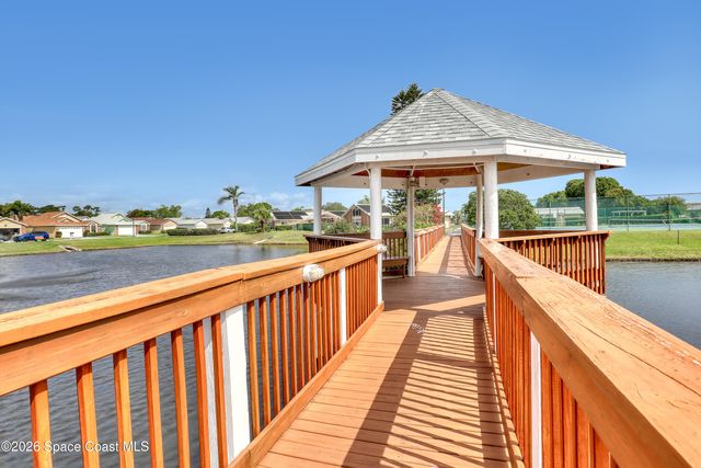 1018 S Fork Circle, Melbourne, FL 32901