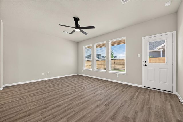 1435 Terry Roberts Drive, Angleton, TX 77515