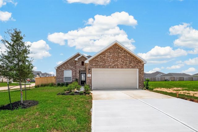 1435 Terry Roberts Drive, Angleton, TX 77515