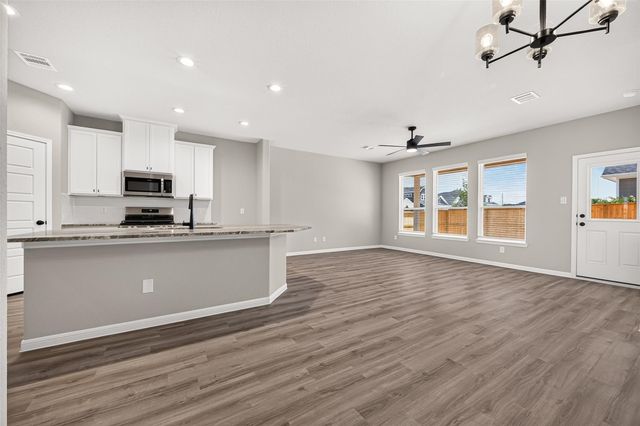 1435 Terry Roberts Drive, Angleton, TX 77515