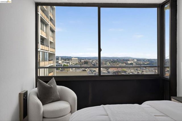 801 801 Franklin 1119, Oakland, CA 94607