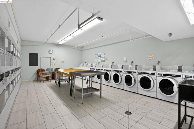 801 801 Franklin 1119, Oakland, CA 94607