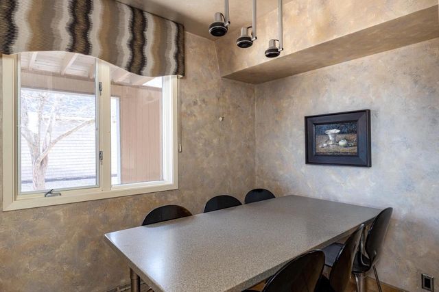 2136 WHITE SWAN DRIVE, Oshkosh, WI 54901