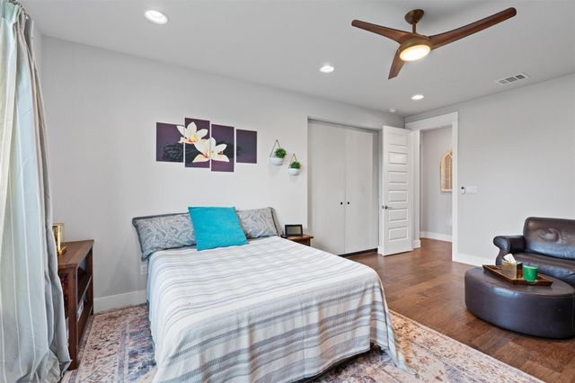 2201 Live Oak RD, Leander, TX 78641