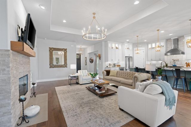 2201 Live Oak RD, Leander, TX 78641