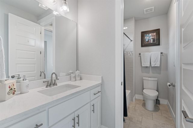 2201 Live Oak RD, Leander, TX 78641