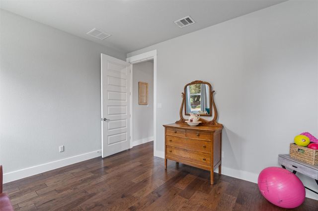 2201 Live Oak RD, Leander, TX 78641