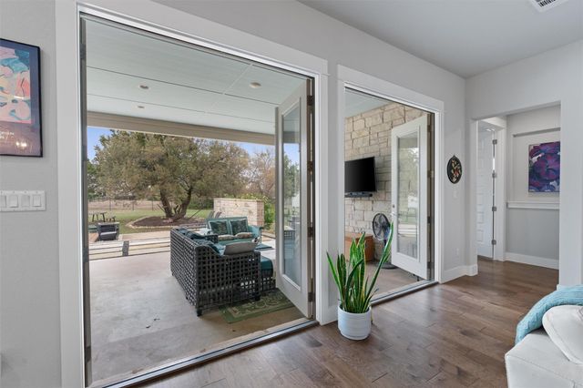 2201 Live Oak RD, Leander, TX 78641