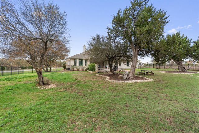 2201 Live Oak RD, Leander, TX 78641