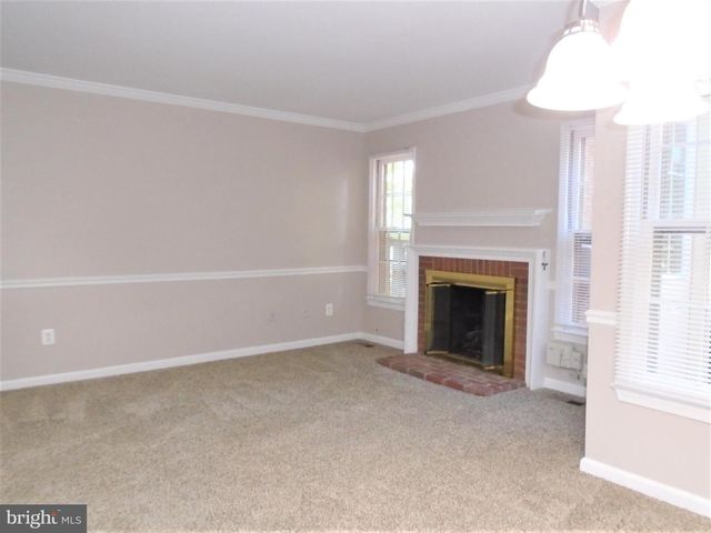 1914 DUFFIELD LN, Alexandria, VA 22307