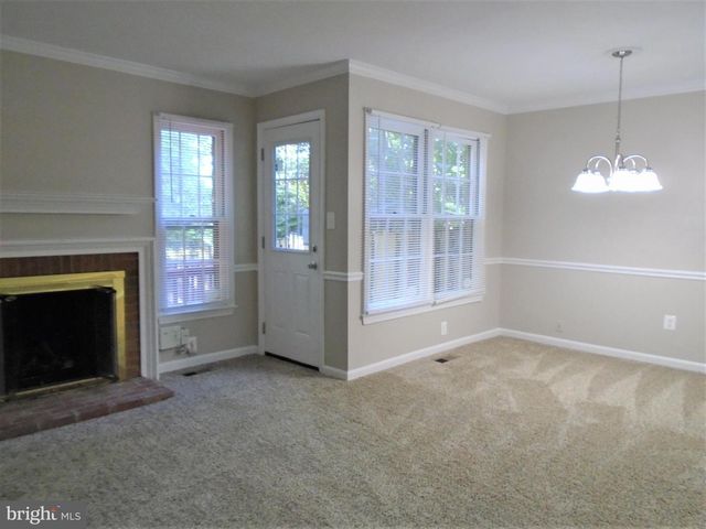 1914 DUFFIELD LN, Alexandria, VA 22307