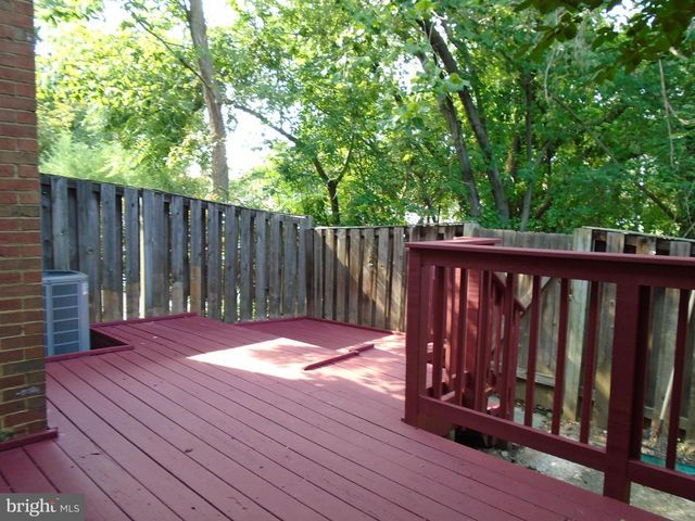 1914 DUFFIELD LN, Alexandria, VA 22307