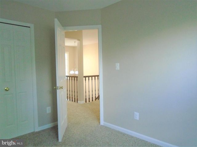 1914 DUFFIELD LN, Alexandria, VA 22307