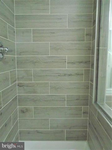 1914 DUFFIELD LN, Alexandria, VA 22307