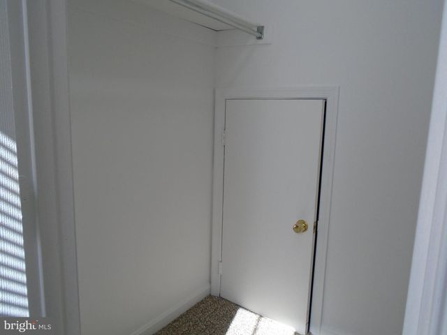 1914 DUFFIELD LN, Alexandria, VA 22307