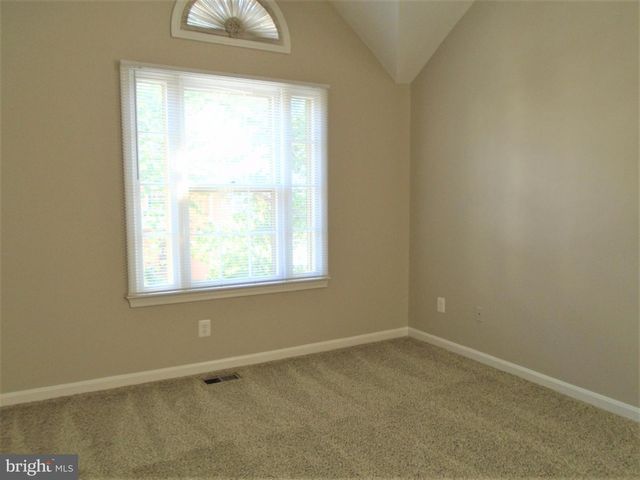 1914 DUFFIELD LN, Alexandria, VA 22307