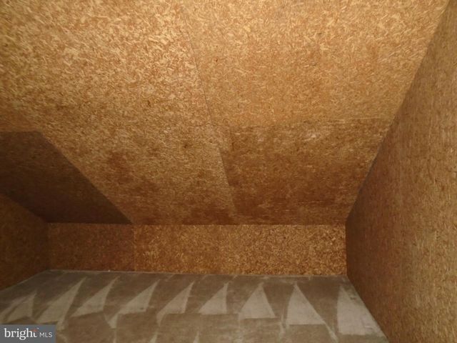 1914 DUFFIELD LN, Alexandria, VA 22307