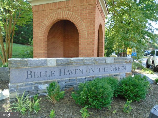 1914 DUFFIELD LN, Alexandria, VA 22307