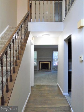 1914 DUFFIELD LN, Alexandria, VA 22307