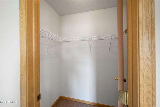 1163 Meadowlark Lane, Bowling Green, OH 43402