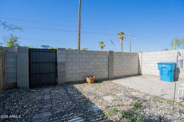 1001 E GARFIELD Street, Phoenix, AZ 85006
