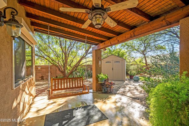 23 Calle Dinamarca, Rio Rico, AZ 85648