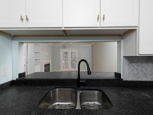 3655 Habersham Road NE 352, Atlanta, GA 30305