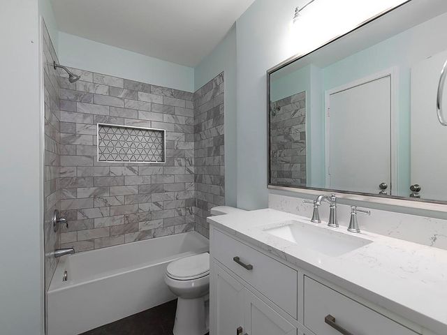 3655 Habersham Road NE 352, Atlanta, GA 30305