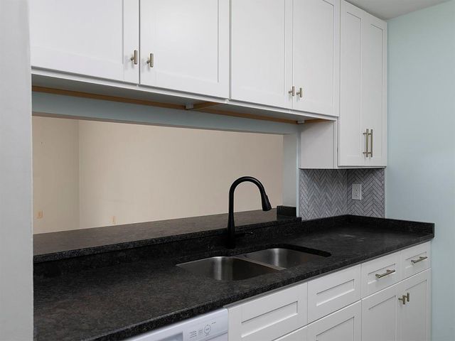 3655 Habersham Road NE 352, Atlanta, GA 30305