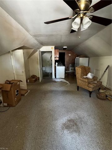 2010 Piedmont AVE, Portsmouth, VA 23704