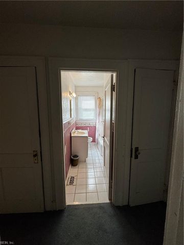 2010 Piedmont AVE, Portsmouth, VA 23704