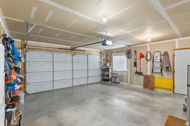 410 E 1000 N, Springville, UT 84663
