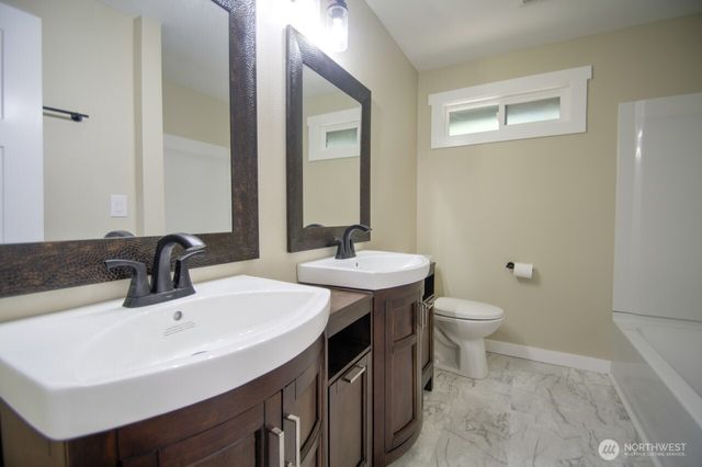 13336 Sunset Heights Lane SE, Tenino, WA 98589