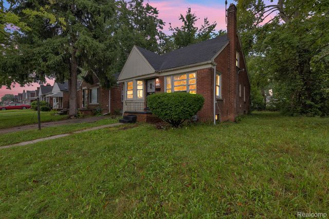 13807 Wadsworth Street, Detroit, MI 48227