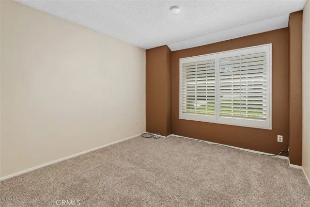 5625 Via Terreno, Riverside, CA 92506