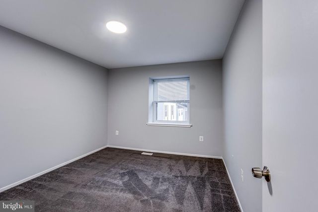 7410 CRANE, Landover, MD 20785