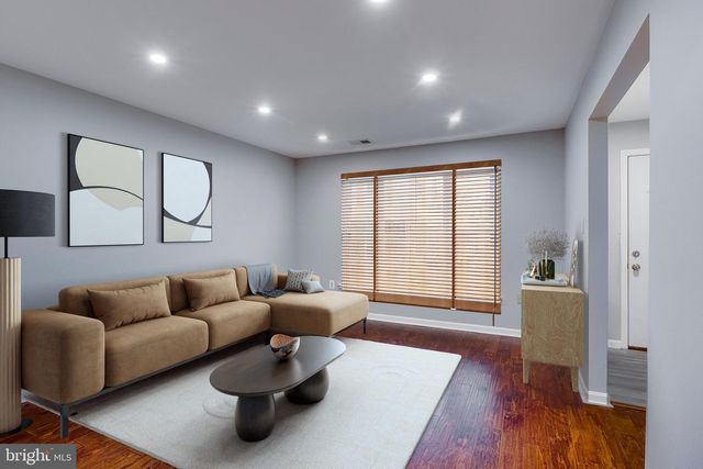 7410 CRANE, Landover, MD 20785