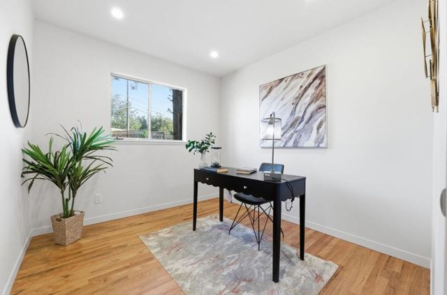 145 Holly Hill Way, Los Gatos, CA 95032