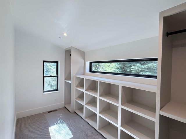 13094 Skislope Way, Truckee, CA 96161