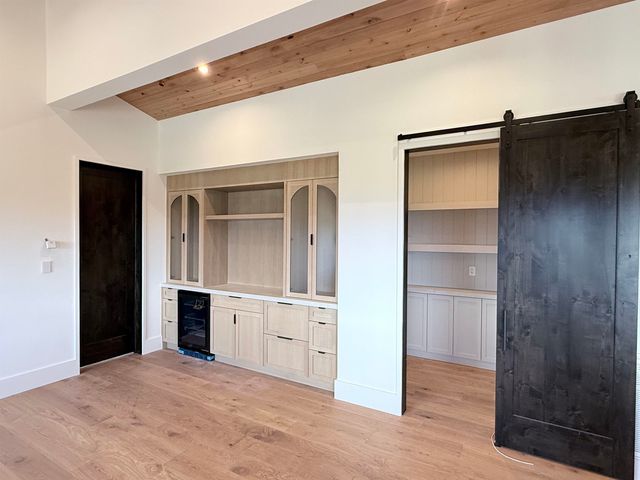 13094 Skislope Way, Truckee, CA 96161