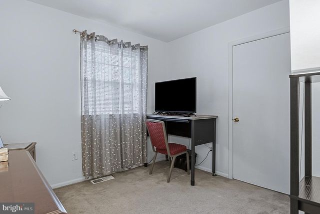 4542 KINMOUNT RD, Lanham, MD 20706