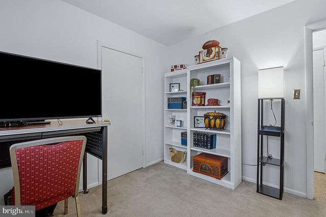 4542 KINMOUNT RD, Lanham, MD 20706