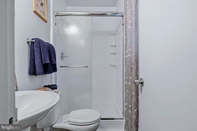 4542 KINMOUNT RD, Lanham, MD 20706