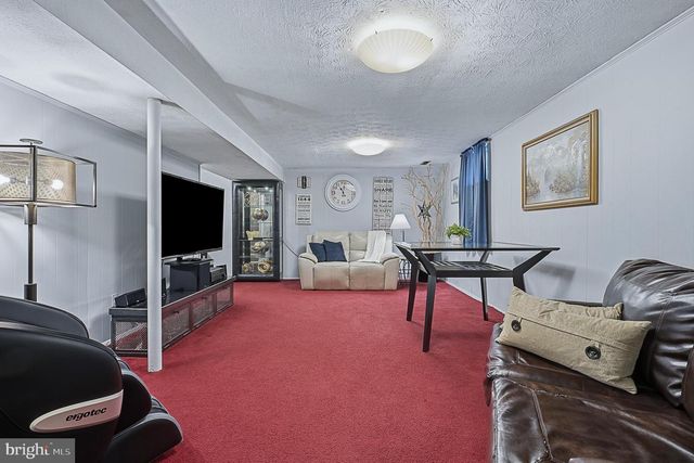 4542 KINMOUNT RD, Lanham, MD 20706