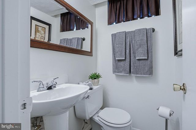 4542 KINMOUNT RD, Lanham, MD 20706