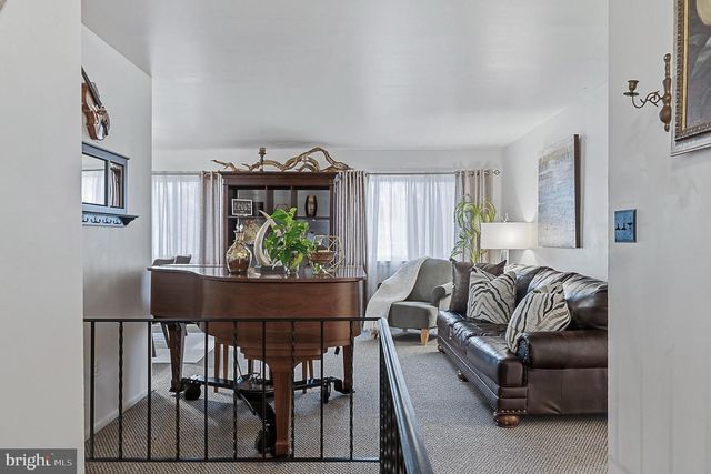 4542 KINMOUNT RD, Lanham, MD 20706