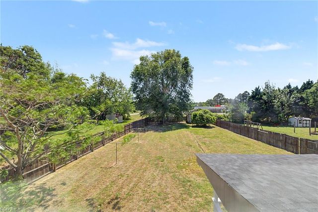 103 Sandpiper DR, Smithfield, VA 23430