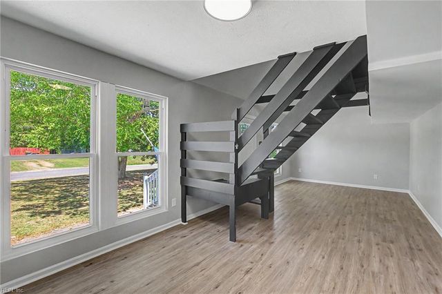 103 Sandpiper DR, Smithfield, VA 23430